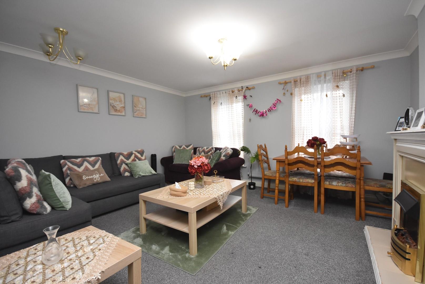 16 Armoury Drive, Cardiff, CF14 4NP